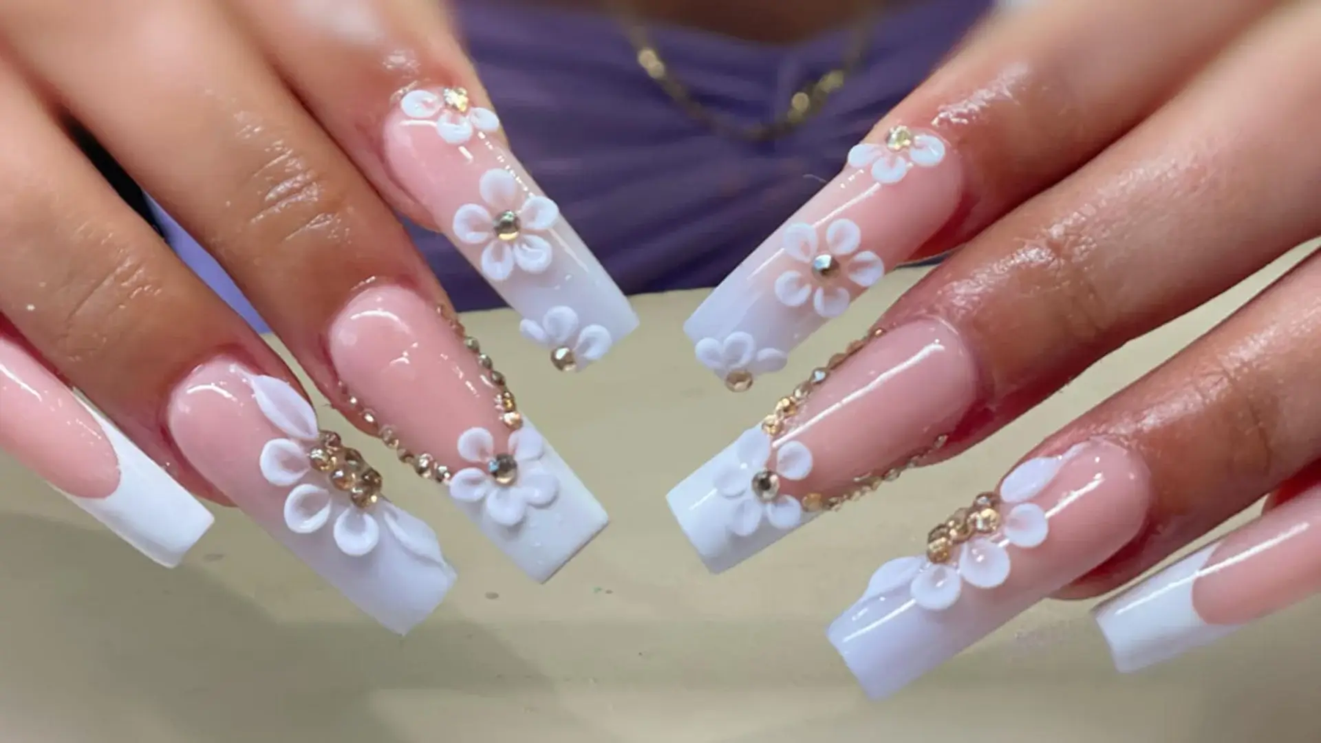 How Long Does a Pedicure Last in Houston? Lifespan & Aftercare