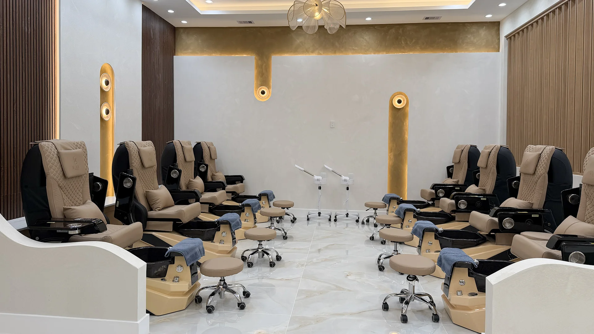 Nails Near Me in Houston — Manicure & Nail Salon Open in Copperfield, TX